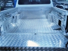 Пикап Мерседес-Бенц Х-класса: ящик из алюминия в кузов и фаркоп под квадрат